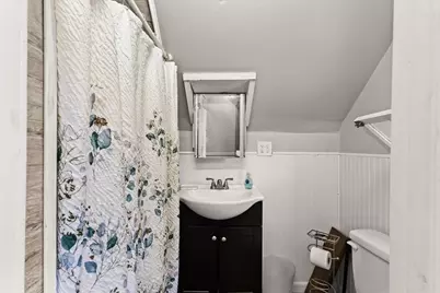 35 Godfrey St, Taunton, MA 02780 - Photo 29
