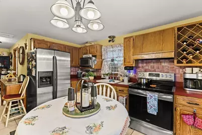 35 Godfrey St, Taunton, MA 02780 - Photo 13