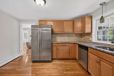 7 Madeline Rd, Tewksbury, MA 01876 - Photo 7
