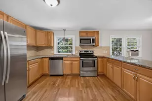 7 Madeline Rd, Tewksbury, MA 01876 - Photo 3