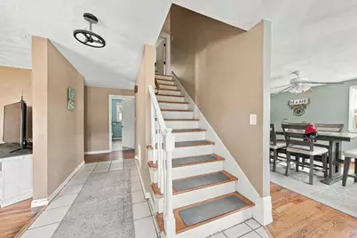 3320 County St, Somerset, MA 02726 - Photo 9