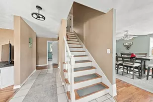 3320 County St, Somerset, MA 02726 - Photo 9