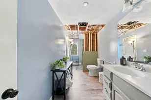 3320 County St, Somerset, MA 02726 - Photo 11