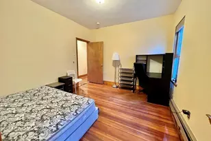558 Washington St, Boston, MA 02135 - Photo 9