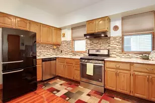 558 Washington St, Boston, MA 02135 - Photo 5