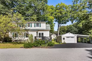438 Reservoir St, Holden, MA 01520 - Photo 1