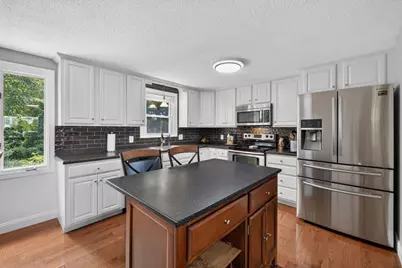 315 Broadway, Raynham, MA 02767 - Photo 5