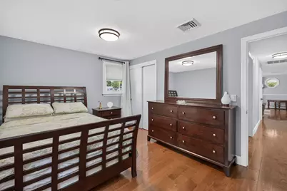 315 Broadway, Raynham, MA 02767 - Photo 21