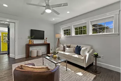 46 Maple Rd, Melrose, MA 02176 - Photo 13
