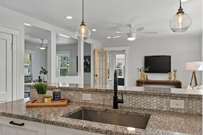 46 Maple Rd, Melrose, MA 02176 - Photo 19