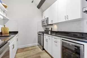42 8th St, Boston, MA 02129 - Photo 5