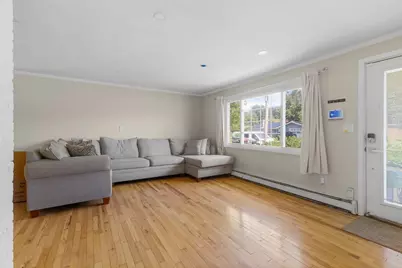 156 Boundary St, Brockton, MA 02302 - Photo 5
