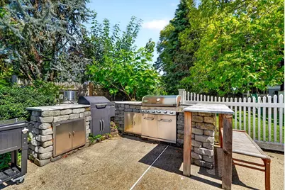 424 Upham Street, Melrose, MA 02176 - Photo 37
