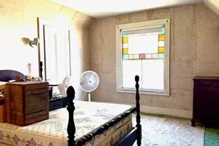 51 Crescent St, Whitman, MA 02382 - Photo 9