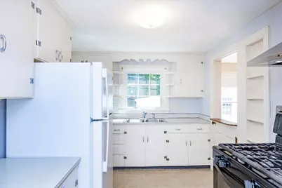 41 Otis Street, Danvers, MA 01923 - Photo 15