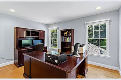 7 Cherokee Rd, Canton, MA 02021 - Photo 27
