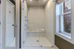 53 Mt Vernon St, Boston, MA 02108 - Photo 17