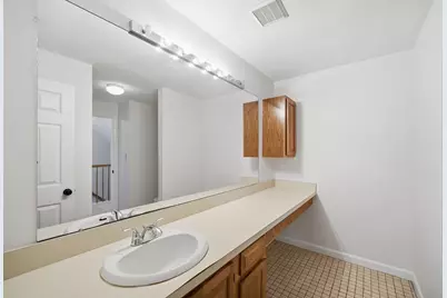 4 Oak Ridge #1, Maynard, MA 01754 - Photo 17