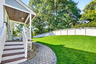51 Lindenwood Rd, Stoneham, MA 02180 - Photo 29