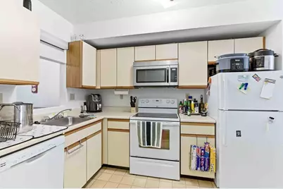 148 Presidents Ln #6, Quincy, MA 02169 - Photo 11