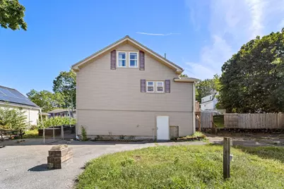 11 Clifton Ave, Saugus, MA 01906 - Photo 15