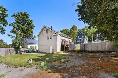 11 Clifton Ave, Saugus, MA 01906 - Photo 17