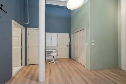 172 Middle St #204, Lowell, MA 01852 - Photo 3