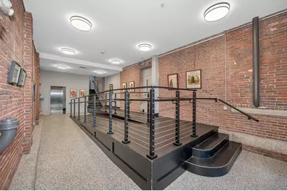 172 Middle St #204, Lowell, MA 01852 - Photo 29