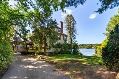 7 Lakeview Terrace, Winchester, MA 01890 - Photo 9
