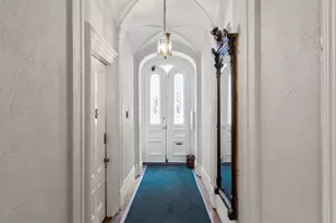 35 Hancock St, Boston, MA 02114 - Photo 27