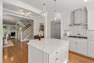 13 Garrison Wy, Carlisle, MA 01741 - Photo 7