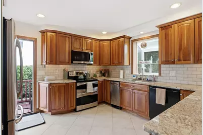 35 Triton Ave, Winthrop, MA 02152 - Photo 7