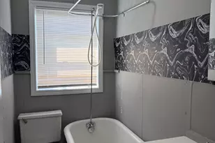 103 Boyden St, Fall River, MA 02721 - Photo 7