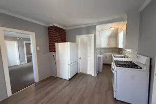 412 Court St, Plymouth, MA 02360 - Photo 3