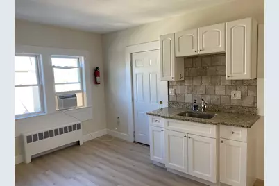 18 Highland Terrace #18, Needham, MA 02494 - Photo 5