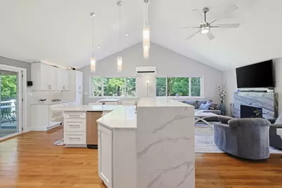 426 Chamberlain St., Holliston, MA 01746 - Photo 17