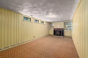121 Wentworth St, Dedham, MA 02026 - Photo 21