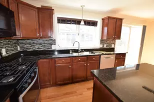 1975 Middlesex St, Lowell, MA 01851 - Photo 3