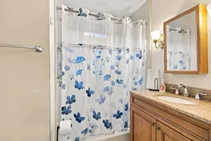 376 Plain St, Rockland, MA 02370 - Photo 17