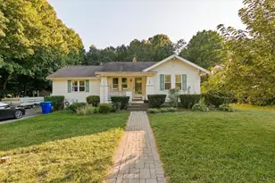 376 Plain St, Rockland, MA 02370 - Photo 1