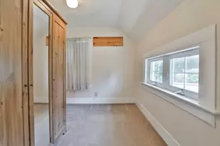 13 Collins St, Newburyport, MA 01950 - Photo 31