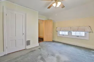 13 Collins St, Newburyport, MA 01950 - Photo 25