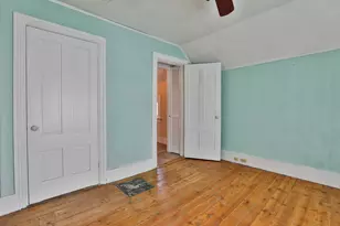 13 Collins St, Newburyport, MA 01950 - Photo 29
