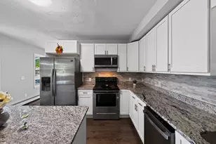 660 Pleasant St, Leicester, MA 01542 - Photo 7