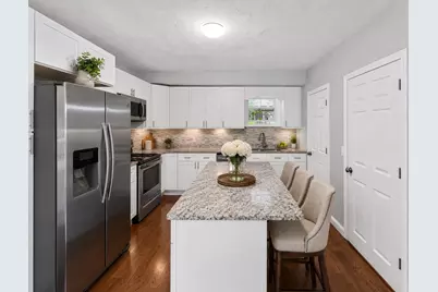 660 Pleasant St, Leicester, MA 01542 - Photo 3