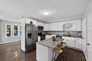 660 Pleasant St, Leicester, MA 01542 - Photo 5