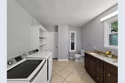 660 Pleasant St, Leicester, MA 01542 - Photo 19