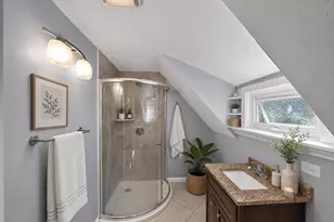 660 Pleasant St, Leicester, MA 01542 - Photo 25