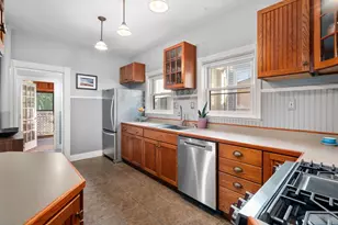 30 Dracut St, Boston, MA 02124 - Photo 15