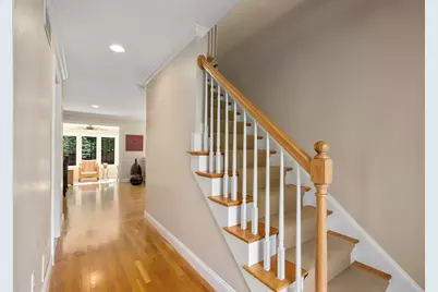 578 Randolph Ave, Milton, MA 02186 - Photo 3